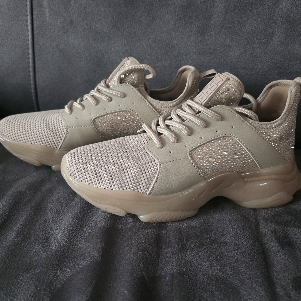 Steve Madden Taupe Women's Sneakers